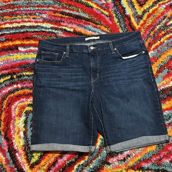 Levi Strauss &Co Classic Bermuda Shorts Size 18W - Picture 3 of 10